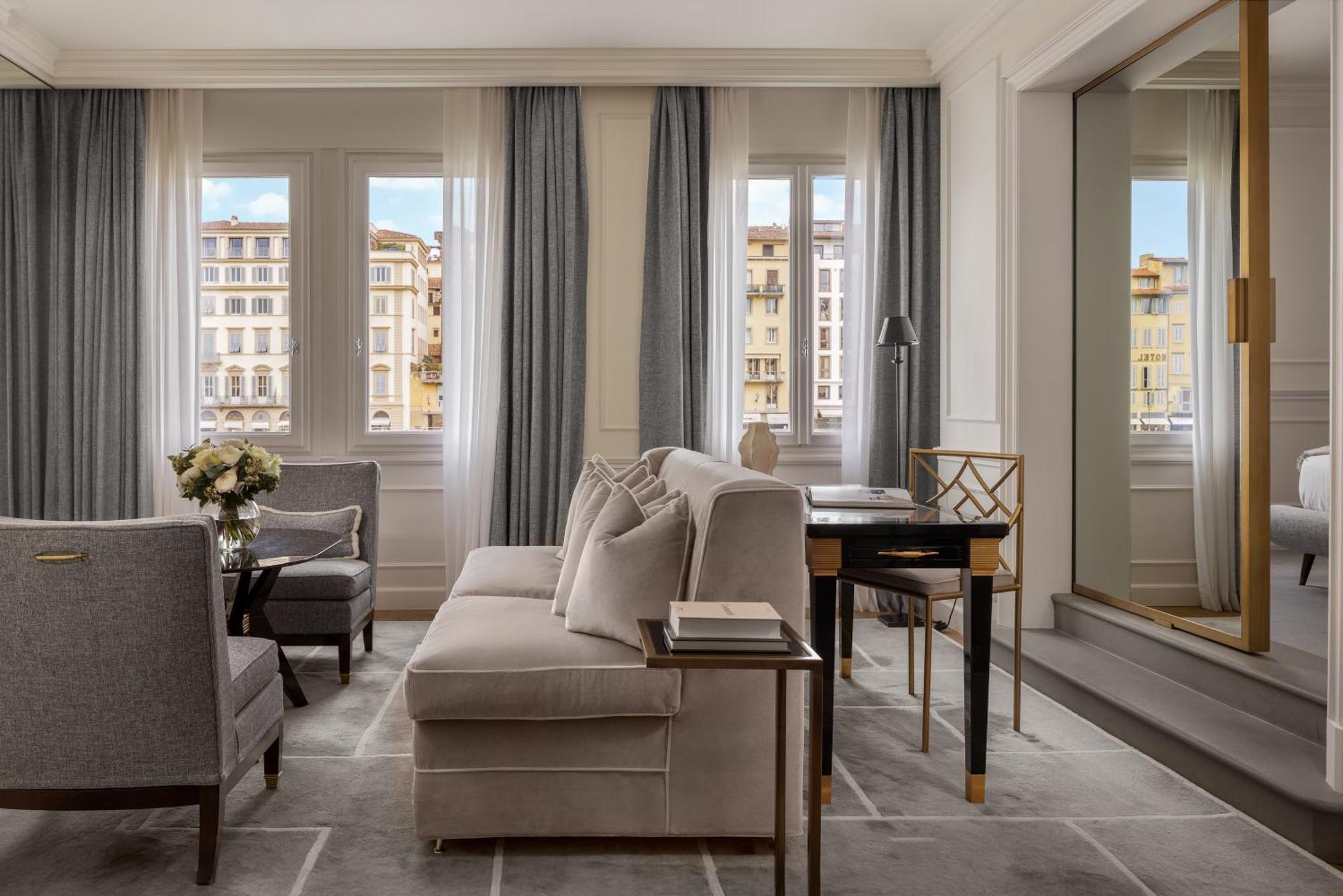 Lungarno Luxury Apartments - By Lungarno Collection ฟลอเรนซ์ ภายนอก รูปภาพ