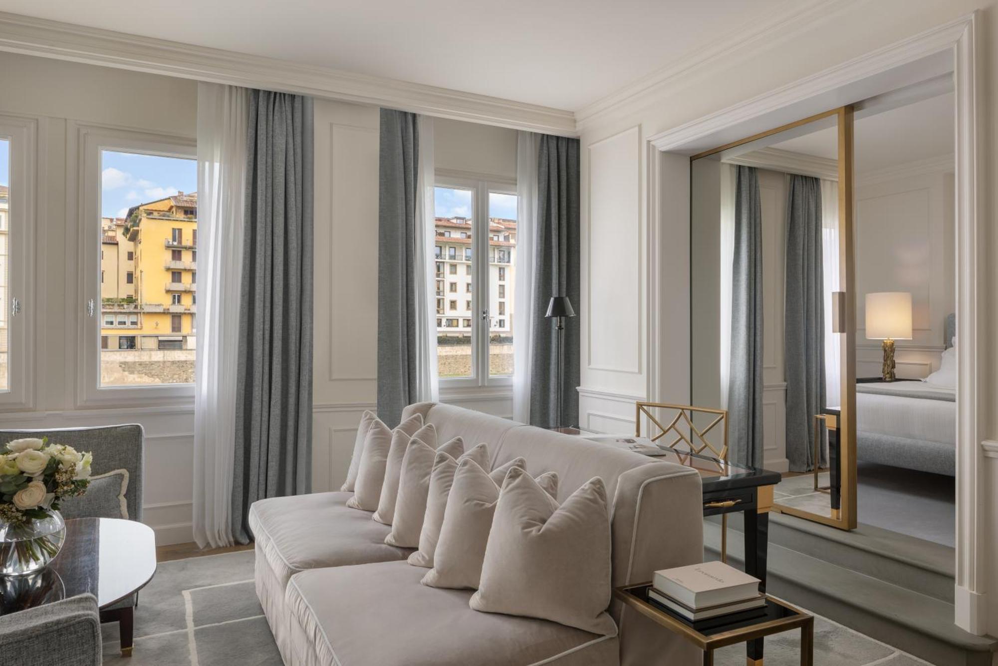 Lungarno Luxury Apartments - By Lungarno Collection ฟลอเรนซ์ ภายนอก รูปภาพ