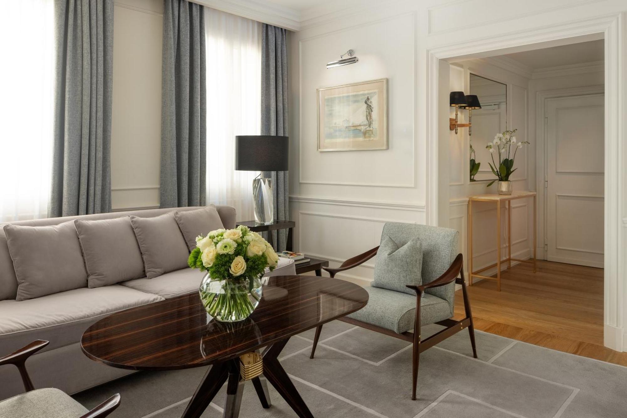 Lungarno Luxury Apartments - By Lungarno Collection ฟลอเรนซ์ ภายนอก รูปภาพ